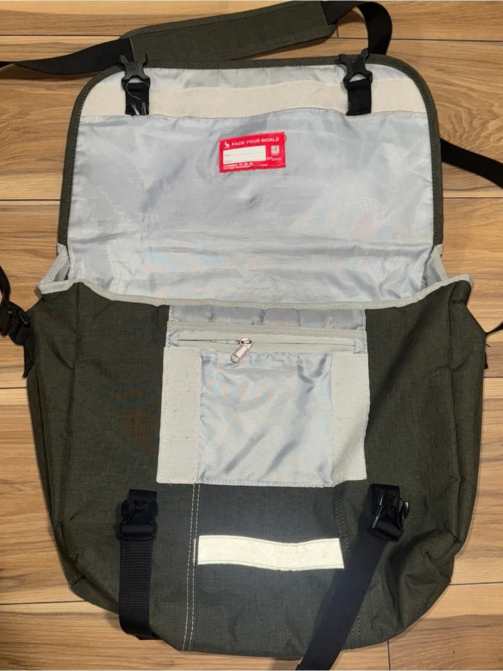 OIWAS Green Messenger Bag Laptop Crossbody Shoulder Bag 14’ inch College School